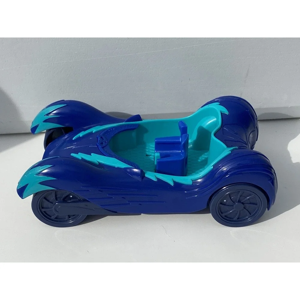 PJ Masks Cat-Car Toy, Hero Vehicle with 2 CatBoy Action Figures, Loose, EUC